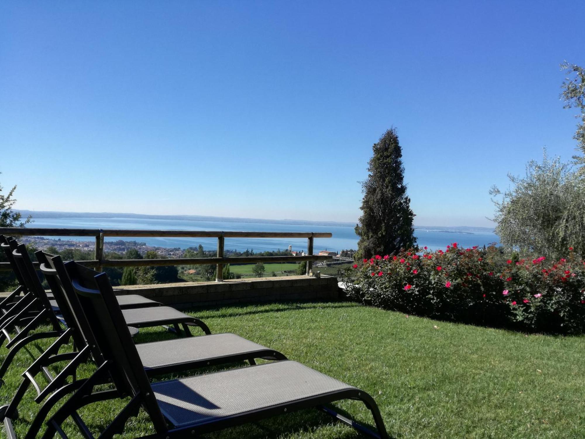 Relais Colle San Giorgio Bed and Breakfast Bardolino Buitenkant foto