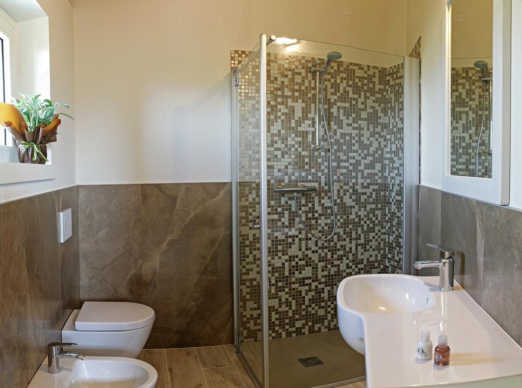 Relais Colle San Giorgio Bed and Breakfast Bardolino Kamer foto